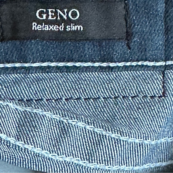 NWT! True Religion Boys' Geno Relaxed Slim Stretch Jeans - Picture 2 of 5